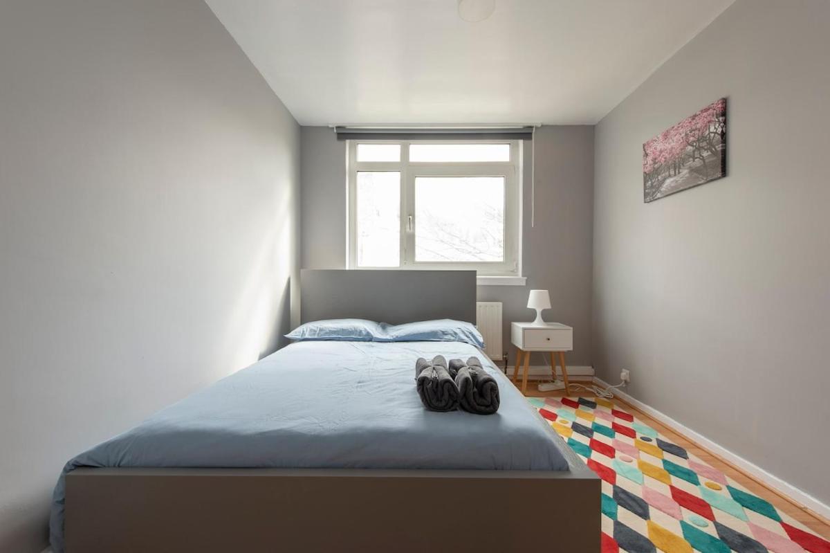 Lovely 2-Bed 20 Mins To Central London Exterior photo